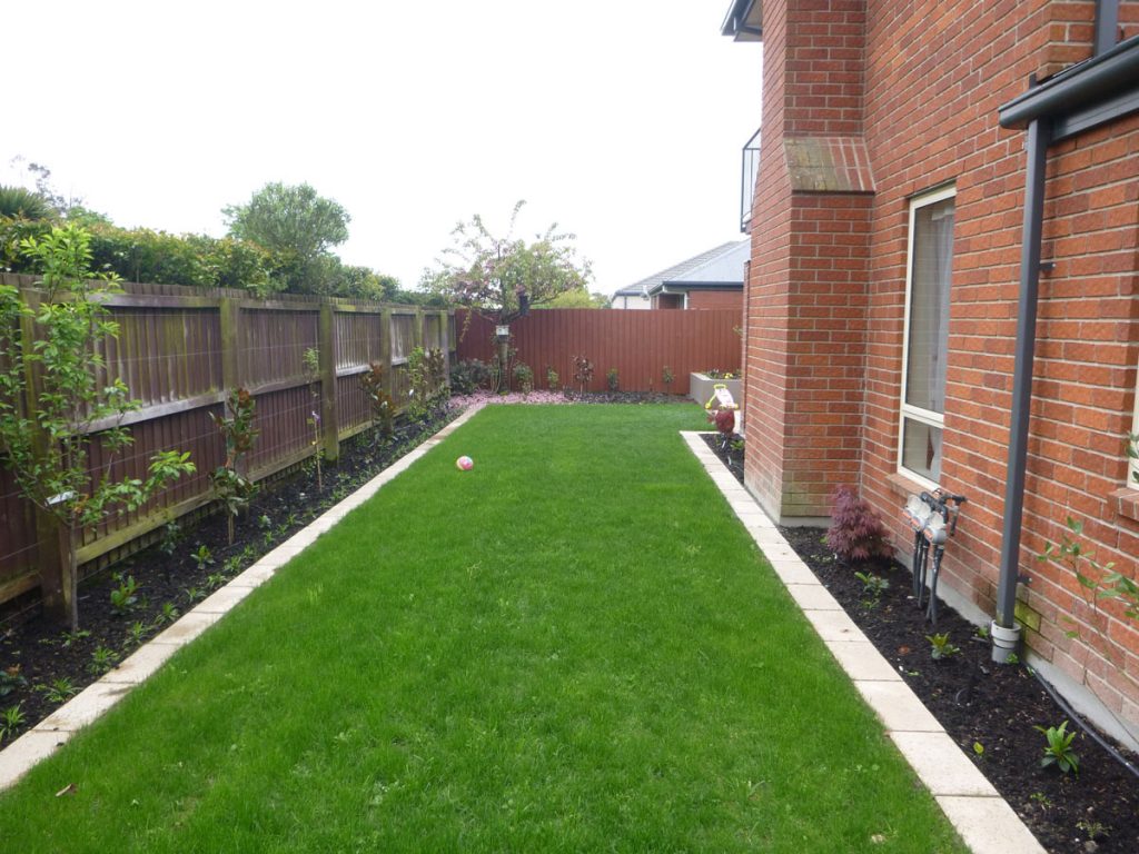 Lawn 13